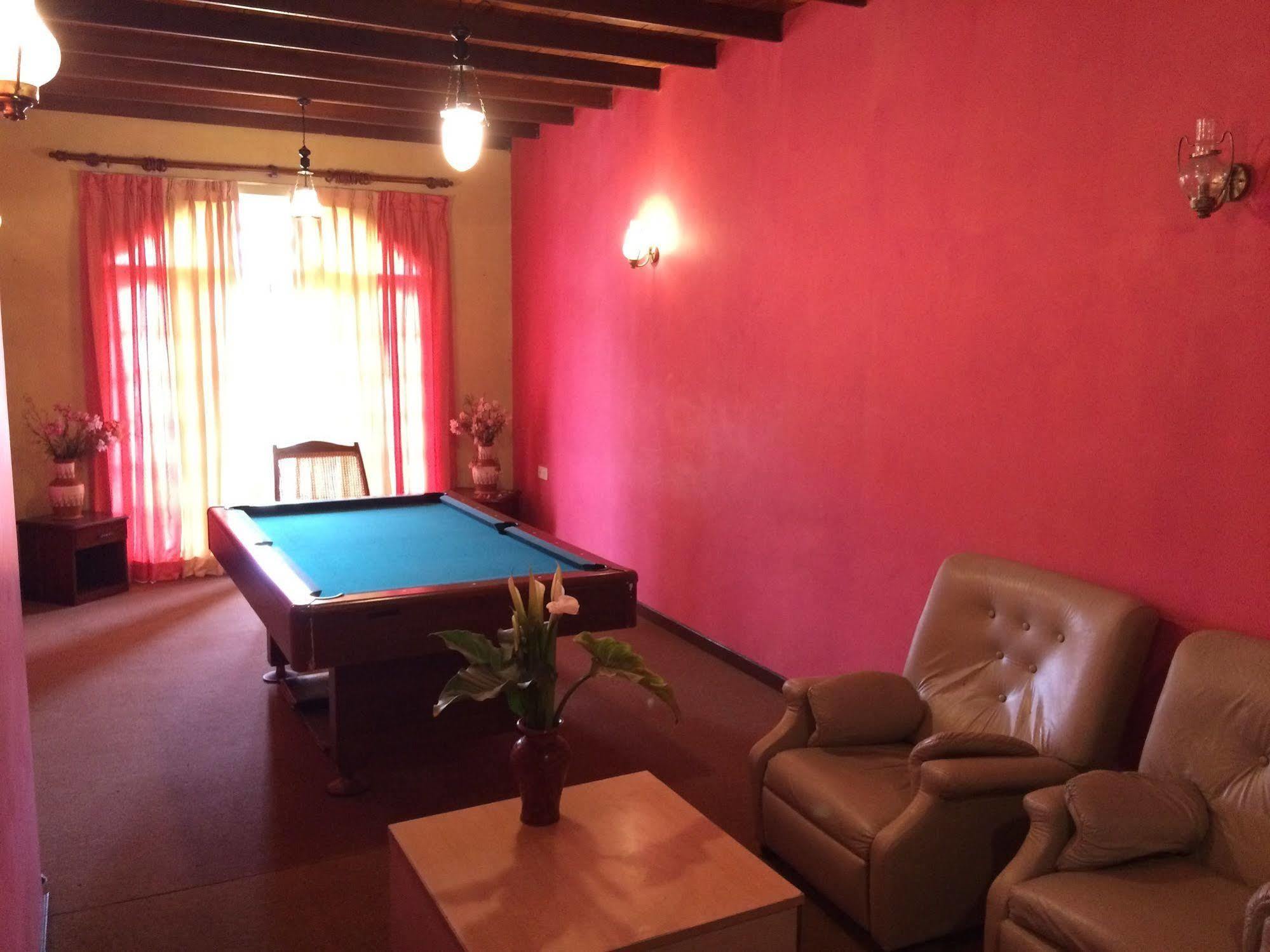 Binota Hotel Nuwara Eliya Ngoại thất bức ảnh